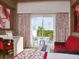 Двухместный полулюкс Swim-Up - Adults Only