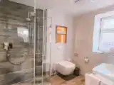 Трёхместный люкс Royal