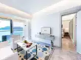 Люкс с видом на море