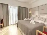 Номер Deluxe с видом на бассейн