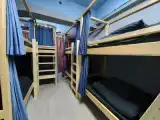 Кровать в общем номере