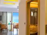 Трёхместный номер Superior с видом на море