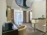 Полулюкс с балконом