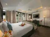 Люкс с балконом и с панорамным видом