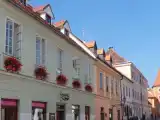 Run of House