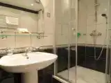 Двухместный номер Стандарт с балконом и с видом на горы