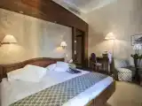 Двухместный номер Стандарт с балконом и с видом на озеро