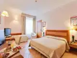Трёхместный номер Deluxe
