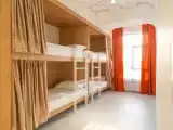 Кровать в общем номере