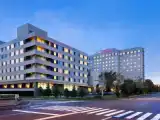 Кровать в общем номере с 2 комнатами