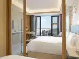 Двухместный номер Deluxe с видом на озеро