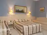 Трёхместный номер Стандарт