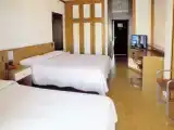 Трёхместный номер Стандарт