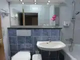 Трёхместный номер Superior с балконом