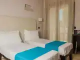 Suite room