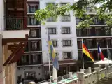 Трёхместный номер Стандарт с балконом