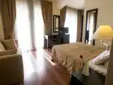 Полулюкс