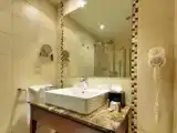 Двухместный номер Стандарт с балконом и с видом на реку
