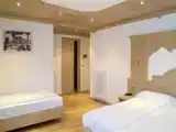 Полулюкс