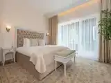Полулюкс