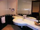 Двухместный номер Стандарт с частичным видом на море