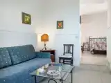 Четырёхместный номер Эконом с видом на сад