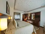 Двухместный номер Deluxe с частичным видом на море
