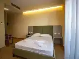 Двухместный номер Стандарт с балконом и с частичным видом на море