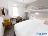 Кровать в общем номере (женский номер)