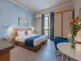 Двухместный номер с видом на бассейн