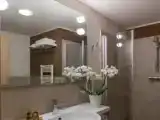 Двухместный номер Стандарт с балконом и с видом на озеро