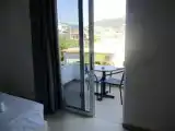 Трёхместный номер Стандарт с балконом