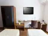 Трёхместный номер Стандарт с балконом