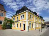 Run of House