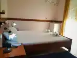 Двухместный номер Стандарт с балконом и с видом на сад