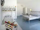 Четырёхместные апартаменты с 2 комнатами с балконом и с видом на море