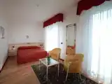 Полулюкс