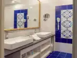 Семейный номер Стандарт с 2 комнатами с видом на сад