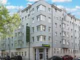 Трёхместный номер Стандарт с балконом