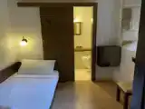 Одноместный номер Эконом с балконом и с видом на внутренний двор