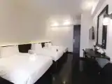 Трёхместный номер Стандарт с балконом