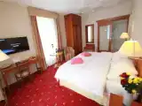 Двухместный номер Deluxe с видом на озеро