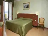 Двухместный номер Стандарт с видом на озеро