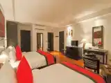 Полулюкс с балконом