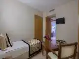 Люкс с частичным видом на море