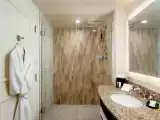 Двухместный номер Стандарт с видом на озеро
