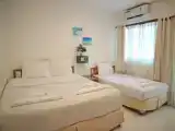 Трёхместный номер Стандарт с балконом
