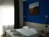 Двухместный номер Стандарт с частичным видом на море