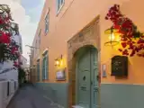 Run of House