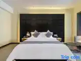 Номер Business
